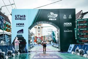 BIB: 
                            <button type="button" onclick="openModal(26309584)" class="btn btn-primary btn-sm float-right btn-popup" data-toggle="modal" data-target=".modal-high-quality">
                        <i class="fas fa-shopping-cart"></i> Add to Cart
                    </button>
                                            <button type="button" onclick="isThisMe(26309584, true)" class="btn btn-success btn-sm float-right btn-popup btn-isme hidden" data-toggle="tooltip" data-placement="bottom" title="นี่คือรูปของคุณใช่ไหม คลิกที่นี่เพื่อเอาเข้าอัลบั้ม">
                        <i class="fas fa-plus"></i> Add to album
                    </button>
                    <button type="button" onclick="isThisMe(26309584, false)" class="btn btn-warning btn-sm float-right btn-popup btn-isnotme hidden">
                        <i class="fas fa-ban"></i> Remove from album
                    </button>