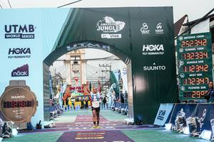 BIB: 
                            <button type="button" onclick="openModal(26311057)" class="btn btn-primary btn-sm float-right btn-popup" data-toggle="modal" data-target=".modal-high-quality">
                        <i class="fas fa-shopping-cart"></i> Add to Cart
                    </button>
                                            <button type="button" onclick="isThisMe(26311057, true)" class="btn btn-success btn-sm float-right btn-popup btn-isme hidden" data-toggle="tooltip" data-placement="bottom" title="นี่คือรูปของคุณใช่ไหม คลิกที่นี่เพื่อเอาเข้าอัลบั้ม">
                        <i class="fas fa-plus"></i> Add to album
                    </button>
                    <button type="button" onclick="isThisMe(26311057, false)" class="btn btn-warning btn-sm float-right btn-popup btn-isnotme hidden">
                        <i class="fas fa-ban"></i> Remove from album
                    </button>