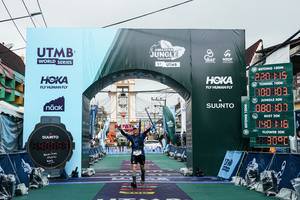 BIB: 
                            <button type="button" onclick="openModal(26312532)" class="btn btn-primary btn-sm float-right btn-popup" data-toggle="modal" data-target=".modal-high-quality">
                        <i class="fas fa-shopping-cart"></i> Add to Cart
                    </button>
                                            <button type="button" onclick="isThisMe(26312532, true)" class="btn btn-success btn-sm float-right btn-popup btn-isme hidden" data-toggle="tooltip" data-placement="bottom" title="นี่คือรูปของคุณใช่ไหม คลิกที่นี่เพื่อเอาเข้าอัลบั้ม">
                        <i class="fas fa-plus"></i> Add to album
                    </button>
                    <button type="button" onclick="isThisMe(26312532, false)" class="btn btn-warning btn-sm float-right btn-popup btn-isnotme hidden">
                        <i class="fas fa-ban"></i> Remove from album
                    </button>