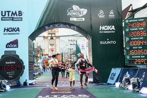 BIB: 
                            <button type="button" onclick="openModal(26311628)" class="btn btn-primary btn-sm float-right btn-popup" data-toggle="modal" data-target=".modal-high-quality">
                        <i class="fas fa-shopping-cart"></i> Add to Cart
                    </button>
                                            <button type="button" onclick="isThisMe(26311628, true)" class="btn btn-success btn-sm float-right btn-popup btn-isme hidden" data-toggle="tooltip" data-placement="bottom" title="นี่คือรูปของคุณใช่ไหม คลิกที่นี่เพื่อเอาเข้าอัลบั้ม">
                        <i class="fas fa-plus"></i> Add to album
                    </button>
                    <button type="button" onclick="isThisMe(26311628, false)" class="btn btn-warning btn-sm float-right btn-popup btn-isnotme hidden">
                        <i class="fas fa-ban"></i> Remove from album
                    </button>