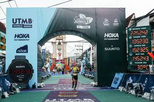 BIB: 
                            <button type="button" onclick="openModal(26312337)" class="btn btn-primary btn-sm float-right btn-popup" data-toggle="modal" data-target=".modal-high-quality">
                        <i class="fas fa-shopping-cart"></i> Add to Cart
                    </button>
                                            <button type="button" onclick="isThisMe(26312337, true)" class="btn btn-success btn-sm float-right btn-popup btn-isme hidden" data-toggle="tooltip" data-placement="bottom" title="นี่คือรูปของคุณใช่ไหม คลิกที่นี่เพื่อเอาเข้าอัลบั้ม">
                        <i class="fas fa-plus"></i> Add to album
                    </button>
                    <button type="button" onclick="isThisMe(26312337, false)" class="btn btn-warning btn-sm float-right btn-popup btn-isnotme hidden">
                        <i class="fas fa-ban"></i> Remove from album
                    </button>