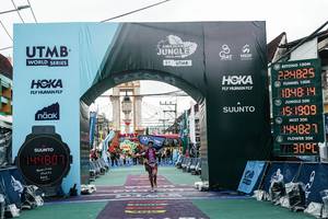 BIB: 
                            <button type="button" onclick="openModal(26312352)" class="btn btn-primary btn-sm float-right btn-popup" data-toggle="modal" data-target=".modal-high-quality">
                        <i class="fas fa-shopping-cart"></i> Add to Cart
                    </button>
                                            <button type="button" onclick="isThisMe(26312352, true)" class="btn btn-success btn-sm float-right btn-popup btn-isme hidden" data-toggle="tooltip" data-placement="bottom" title="นี่คือรูปของคุณใช่ไหม คลิกที่นี่เพื่อเอาเข้าอัลบั้ม">
                        <i class="fas fa-plus"></i> Add to album
                    </button>
                    <button type="button" onclick="isThisMe(26312352, false)" class="btn btn-warning btn-sm float-right btn-popup btn-isnotme hidden">
                        <i class="fas fa-ban"></i> Remove from album
                    </button>