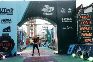 BIB: 
                            <button type="button" onclick="openModal(26312048)" class="btn btn-primary btn-sm float-right btn-popup" data-toggle="modal" data-target=".modal-high-quality">
                        <i class="fas fa-shopping-cart"></i> Add to Cart
                    </button>
                                            <button type="button" onclick="isThisMe(26312048, true)" class="btn btn-success btn-sm float-right btn-popup btn-isme hidden" data-toggle="tooltip" data-placement="bottom" title="นี่คือรูปของคุณใช่ไหม คลิกที่นี่เพื่อเอาเข้าอัลบั้ม">
                        <i class="fas fa-plus"></i> Add to album
                    </button>
                    <button type="button" onclick="isThisMe(26312048, false)" class="btn btn-warning btn-sm float-right btn-popup btn-isnotme hidden">
                        <i class="fas fa-ban"></i> Remove from album
                    </button>