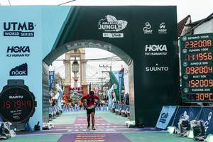 BIB: 
                            <button type="button" onclick="openModal(26312097)" class="btn btn-primary btn-sm float-right btn-popup" data-toggle="modal" data-target=".modal-high-quality">
                        <i class="fas fa-shopping-cart"></i> Add to Cart
                    </button>
                                            <button type="button" onclick="isThisMe(26312097, true)" class="btn btn-success btn-sm float-right btn-popup btn-isme hidden" data-toggle="tooltip" data-placement="bottom" title="นี่คือรูปของคุณใช่ไหม คลิกที่นี่เพื่อเอาเข้าอัลบั้ม">
                        <i class="fas fa-plus"></i> Add to album
                    </button>
                    <button type="button" onclick="isThisMe(26312097, false)" class="btn btn-warning btn-sm float-right btn-popup btn-isnotme hidden">
                        <i class="fas fa-ban"></i> Remove from album
                    </button>