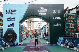 BIB: 
                            <button type="button" onclick="openModal(26312318)" class="btn btn-primary btn-sm float-right btn-popup" data-toggle="modal" data-target=".modal-high-quality">
                        <i class="fas fa-shopping-cart"></i> Add to Cart
                    </button>
                                            <button type="button" onclick="isThisMe(26312318, true)" class="btn btn-success btn-sm float-right btn-popup btn-isme hidden" data-toggle="tooltip" data-placement="bottom" title="นี่คือรูปของคุณใช่ไหม คลิกที่นี่เพื่อเอาเข้าอัลบั้ม">
                        <i class="fas fa-plus"></i> Add to album
                    </button>
                    <button type="button" onclick="isThisMe(26312318, false)" class="btn btn-warning btn-sm float-right btn-popup btn-isnotme hidden">
                        <i class="fas fa-ban"></i> Remove from album
                    </button>