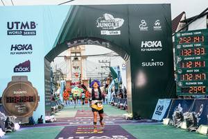 BIB: 
                            <button type="button" onclick="openModal(26311092)" class="btn btn-primary btn-sm float-right btn-popup" data-toggle="modal" data-target=".modal-high-quality">
                        <i class="fas fa-shopping-cart"></i> Add to Cart
                    </button>
                                            <button type="button" onclick="isThisMe(26311092, true)" class="btn btn-success btn-sm float-right btn-popup btn-isme hidden" data-toggle="tooltip" data-placement="bottom" title="นี่คือรูปของคุณใช่ไหม คลิกที่นี่เพื่อเอาเข้าอัลบั้ม">
                        <i class="fas fa-plus"></i> Add to album
                    </button>
                    <button type="button" onclick="isThisMe(26311092, false)" class="btn btn-warning btn-sm float-right btn-popup btn-isnotme hidden">
                        <i class="fas fa-ban"></i> Remove from album
                    </button>