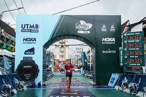 BIB: 
                            <button type="button" onclick="openModal(26312570)" class="btn btn-primary btn-sm float-right btn-popup" data-toggle="modal" data-target=".modal-high-quality">
                        <i class="fas fa-shopping-cart"></i> Add to Cart
                    </button>
                                            <button type="button" onclick="isThisMe(26312570, true)" class="btn btn-success btn-sm float-right btn-popup btn-isme hidden" data-toggle="tooltip" data-placement="bottom" title="นี่คือรูปของคุณใช่ไหม คลิกที่นี่เพื่อเอาเข้าอัลบั้ม">
                        <i class="fas fa-plus"></i> Add to album
                    </button>
                    <button type="button" onclick="isThisMe(26312570, false)" class="btn btn-warning btn-sm float-right btn-popup btn-isnotme hidden">
                        <i class="fas fa-ban"></i> Remove from album
                    </button>