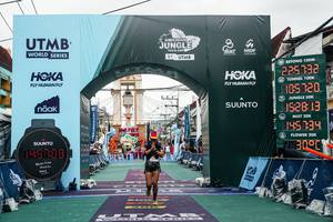 BIB: 
                            <button type="button" onclick="openModal(26312293)" class="btn btn-primary btn-sm float-right btn-popup" data-toggle="modal" data-target=".modal-high-quality">
                        <i class="fas fa-shopping-cart"></i> Add to Cart
                    </button>
                                            <button type="button" onclick="isThisMe(26312293, true)" class="btn btn-success btn-sm float-right btn-popup btn-isme hidden" data-toggle="tooltip" data-placement="bottom" title="นี่คือรูปของคุณใช่ไหม คลิกที่นี่เพื่อเอาเข้าอัลบั้ม">
                        <i class="fas fa-plus"></i> Add to album
                    </button>
                    <button type="button" onclick="isThisMe(26312293, false)" class="btn btn-warning btn-sm float-right btn-popup btn-isnotme hidden">
                        <i class="fas fa-ban"></i> Remove from album
                    </button>