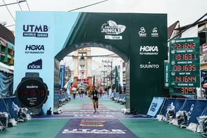 BIB: 
                            <button type="button" onclick="openModal(26312487)" class="btn btn-primary btn-sm float-right btn-popup" data-toggle="modal" data-target=".modal-high-quality">
                        <i class="fas fa-shopping-cart"></i> Add to Cart
                    </button>
                                            <button type="button" onclick="isThisMe(26312487, true)" class="btn btn-success btn-sm float-right btn-popup btn-isme hidden" data-toggle="tooltip" data-placement="bottom" title="นี่คือรูปของคุณใช่ไหม คลิกที่นี่เพื่อเอาเข้าอัลบั้ม">
                        <i class="fas fa-plus"></i> Add to album
                    </button>
                    <button type="button" onclick="isThisMe(26312487, false)" class="btn btn-warning btn-sm float-right btn-popup btn-isnotme hidden">
                        <i class="fas fa-ban"></i> Remove from album
                    </button>