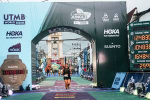 BIB: 
                            <button type="button" onclick="openModal(26311582)" class="btn btn-primary btn-sm float-right btn-popup" data-toggle="modal" data-target=".modal-high-quality">
                        <i class="fas fa-shopping-cart"></i> Add to Cart
                    </button>
                                            <button type="button" onclick="isThisMe(26311582, true)" class="btn btn-success btn-sm float-right btn-popup btn-isme hidden" data-toggle="tooltip" data-placement="bottom" title="นี่คือรูปของคุณใช่ไหม คลิกที่นี่เพื่อเอาเข้าอัลบั้ม">
                        <i class="fas fa-plus"></i> Add to album
                    </button>
                    <button type="button" onclick="isThisMe(26311582, false)" class="btn btn-warning btn-sm float-right btn-popup btn-isnotme hidden">
                        <i class="fas fa-ban"></i> Remove from album
                    </button>