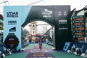 BIB: 
                            <button type="button" onclick="openModal(26312351)" class="btn btn-primary btn-sm float-right btn-popup" data-toggle="modal" data-target=".modal-high-quality">
                        <i class="fas fa-shopping-cart"></i> Add to Cart
                    </button>
                                            <button type="button" onclick="isThisMe(26312351, true)" class="btn btn-success btn-sm float-right btn-popup btn-isme hidden" data-toggle="tooltip" data-placement="bottom" title="นี่คือรูปของคุณใช่ไหม คลิกที่นี่เพื่อเอาเข้าอัลบั้ม">
                        <i class="fas fa-plus"></i> Add to album
                    </button>
                    <button type="button" onclick="isThisMe(26312351, false)" class="btn btn-warning btn-sm float-right btn-popup btn-isnotme hidden">
                        <i class="fas fa-ban"></i> Remove from album
                    </button>