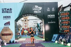 BIB: 
                            <button type="button" onclick="openModal(26310951)" class="btn btn-primary btn-sm float-right btn-popup" data-toggle="modal" data-target=".modal-high-quality">
                        <i class="fas fa-shopping-cart"></i> Add to Cart
                    </button>
                                            <button type="button" onclick="isThisMe(26310951, true)" class="btn btn-success btn-sm float-right btn-popup btn-isme hidden" data-toggle="tooltip" data-placement="bottom" title="นี่คือรูปของคุณใช่ไหม คลิกที่นี่เพื่อเอาเข้าอัลบั้ม">
                        <i class="fas fa-plus"></i> Add to album
                    </button>
                    <button type="button" onclick="isThisMe(26310951, false)" class="btn btn-warning btn-sm float-right btn-popup btn-isnotme hidden">
                        <i class="fas fa-ban"></i> Remove from album
                    </button>