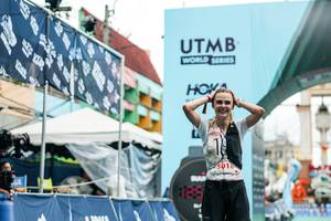 BIB: 
                            <button type="button" onclick="openModal(26352676)" class="btn btn-primary btn-sm float-right btn-popup" data-toggle="modal" data-target=".modal-high-quality">
                        <i class="fas fa-shopping-cart"></i> Add to Cart
                    </button>
                                            <button type="button" onclick="isThisMe(26352676, true)" class="btn btn-success btn-sm float-right btn-popup btn-isme hidden" data-toggle="tooltip" data-placement="bottom" title="นี่คือรูปของคุณใช่ไหม คลิกที่นี่เพื่อเอาเข้าอัลบั้ม">
                        <i class="fas fa-plus"></i> Add to album
                    </button>
                    <button type="button" onclick="isThisMe(26352676, false)" class="btn btn-warning btn-sm float-right btn-popup btn-isnotme hidden">
                        <i class="fas fa-ban"></i> Remove from album
                    </button>