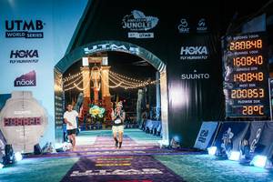 BIB: 
                            <button type="button" onclick="openModal(26314241)" class="btn btn-primary btn-sm float-right btn-popup" data-toggle="modal" data-target=".modal-high-quality">
                        <i class="fas fa-shopping-cart"></i> Add to Cart
                    </button>
                                            <button type="button" onclick="isThisMe(26314241, true)" class="btn btn-success btn-sm float-right btn-popup btn-isme hidden" data-toggle="tooltip" data-placement="bottom" title="นี่คือรูปของคุณใช่ไหม คลิกที่นี่เพื่อเอาเข้าอัลบั้ม">
                        <i class="fas fa-plus"></i> Add to album
                    </button>
                    <button type="button" onclick="isThisMe(26314241, false)" class="btn btn-warning btn-sm float-right btn-popup btn-isnotme hidden">
                        <i class="fas fa-ban"></i> Remove from album
                    </button>