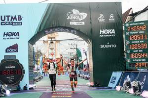 BIB: 
                            <button type="button" onclick="openModal(26352613)" class="btn btn-primary btn-sm float-right btn-popup" data-toggle="modal" data-target=".modal-high-quality">
                        <i class="fas fa-shopping-cart"></i> Add to Cart
                    </button>
                                            <button type="button" onclick="isThisMe(26352613, true)" class="btn btn-success btn-sm float-right btn-popup btn-isme hidden" data-toggle="tooltip" data-placement="bottom" title="นี่คือรูปของคุณใช่ไหม คลิกที่นี่เพื่อเอาเข้าอัลบั้ม">
                        <i class="fas fa-plus"></i> Add to album
                    </button>
                    <button type="button" onclick="isThisMe(26352613, false)" class="btn btn-warning btn-sm float-right btn-popup btn-isnotme hidden">
                        <i class="fas fa-ban"></i> Remove from album
                    </button>