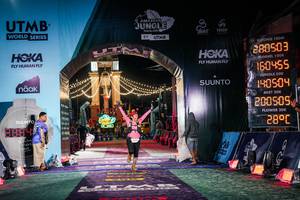 BIB: 
                            <button type="button" onclick="openModal(26314308)" class="btn btn-primary btn-sm float-right btn-popup" data-toggle="modal" data-target=".modal-high-quality">
                        <i class="fas fa-shopping-cart"></i> Add to Cart
                    </button>
                                            <button type="button" onclick="isThisMe(26314308, true)" class="btn btn-success btn-sm float-right btn-popup btn-isme hidden" data-toggle="tooltip" data-placement="bottom" title="นี่คือรูปของคุณใช่ไหม คลิกที่นี่เพื่อเอาเข้าอัลบั้ม">
                        <i class="fas fa-plus"></i> Add to album
                    </button>
                    <button type="button" onclick="isThisMe(26314308, false)" class="btn btn-warning btn-sm float-right btn-popup btn-isnotme hidden">
                        <i class="fas fa-ban"></i> Remove from album
                    </button>