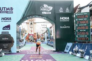 BIB: 
                            <button type="button" onclick="openModal(26362022)" class="btn btn-primary btn-sm float-right btn-popup" data-toggle="modal" data-target=".modal-high-quality">
                        <i class="fas fa-shopping-cart"></i> Add to Cart
                    </button>
                                            <button type="button" onclick="isThisMe(26362022, true)" class="btn btn-success btn-sm float-right btn-popup btn-isme hidden" data-toggle="tooltip" data-placement="bottom" title="นี่คือรูปของคุณใช่ไหม คลิกที่นี่เพื่อเอาเข้าอัลบั้ม">
                        <i class="fas fa-plus"></i> Add to album
                    </button>
                    <button type="button" onclick="isThisMe(26362022, false)" class="btn btn-warning btn-sm float-right btn-popup btn-isnotme hidden">
                        <i class="fas fa-ban"></i> Remove from album
                    </button>