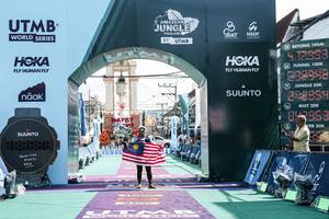 BIB: 
                            <button type="button" onclick="openModal(26363884)" class="btn btn-primary btn-sm float-right btn-popup" data-toggle="modal" data-target=".modal-high-quality">
                        <i class="fas fa-shopping-cart"></i> Add to Cart
                    </button>
                                            <button type="button" onclick="isThisMe(26363884, true)" class="btn btn-success btn-sm float-right btn-popup btn-isme hidden" data-toggle="tooltip" data-placement="bottom" title="นี่คือรูปของคุณใช่ไหม คลิกที่นี่เพื่อเอาเข้าอัลบั้ม">
                        <i class="fas fa-plus"></i> Add to album
                    </button>
                    <button type="button" onclick="isThisMe(26363884, false)" class="btn btn-warning btn-sm float-right btn-popup btn-isnotme hidden">
                        <i class="fas fa-ban"></i> Remove from album
                    </button>