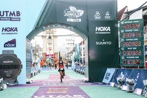 BIB: 
                            <button type="button" onclick="openModal(26362203)" class="btn btn-primary btn-sm float-right btn-popup" data-toggle="modal" data-target=".modal-high-quality">
                        <i class="fas fa-shopping-cart"></i> Add to Cart
                    </button>
                                            <button type="button" onclick="isThisMe(26362203, true)" class="btn btn-success btn-sm float-right btn-popup btn-isme hidden" data-toggle="tooltip" data-placement="bottom" title="นี่คือรูปของคุณใช่ไหม คลิกที่นี่เพื่อเอาเข้าอัลบั้ม">
                        <i class="fas fa-plus"></i> Add to album
                    </button>
                    <button type="button" onclick="isThisMe(26362203, false)" class="btn btn-warning btn-sm float-right btn-popup btn-isnotme hidden">
                        <i class="fas fa-ban"></i> Remove from album
                    </button>