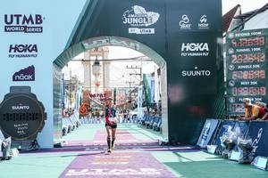 BIB: 
                            <button type="button" onclick="openModal(26363776)" class="btn btn-primary btn-sm float-right btn-popup" data-toggle="modal" data-target=".modal-high-quality">
                        <i class="fas fa-shopping-cart"></i> Add to Cart
                    </button>
                                            <button type="button" onclick="isThisMe(26363776, true)" class="btn btn-success btn-sm float-right btn-popup btn-isme hidden" data-toggle="tooltip" data-placement="bottom" title="นี่คือรูปของคุณใช่ไหม คลิกที่นี่เพื่อเอาเข้าอัลบั้ม">
                        <i class="fas fa-plus"></i> Add to album
                    </button>
                    <button type="button" onclick="isThisMe(26363776, false)" class="btn btn-warning btn-sm float-right btn-popup btn-isnotme hidden">
                        <i class="fas fa-ban"></i> Remove from album
                    </button>