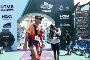 BIB: 
                            <button type="button" onclick="openModal(26366164)" class="btn btn-primary btn-sm float-right btn-popup" data-toggle="modal" data-target=".modal-high-quality">
                        <i class="fas fa-shopping-cart"></i> Add to Cart
                    </button>
                                            <button type="button" onclick="isThisMe(26366164, true)" class="btn btn-success btn-sm float-right btn-popup btn-isme hidden" data-toggle="tooltip" data-placement="bottom" title="นี่คือรูปของคุณใช่ไหม คลิกที่นี่เพื่อเอาเข้าอัลบั้ม">
                        <i class="fas fa-plus"></i> Add to album
                    </button>
                    <button type="button" onclick="isThisMe(26366164, false)" class="btn btn-warning btn-sm float-right btn-popup btn-isnotme hidden">
                        <i class="fas fa-ban"></i> Remove from album
                    </button>