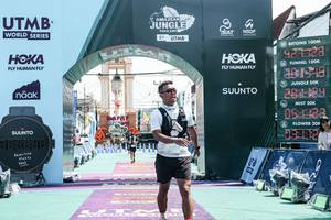 BIB: 
                            <button type="button" onclick="openModal(26366201)" class="btn btn-primary btn-sm float-right btn-popup" data-toggle="modal" data-target=".modal-high-quality">
                        <i class="fas fa-shopping-cart"></i> Add to Cart
                    </button>
                                            <button type="button" onclick="isThisMe(26366201, true)" class="btn btn-success btn-sm float-right btn-popup btn-isme hidden" data-toggle="tooltip" data-placement="bottom" title="นี่คือรูปของคุณใช่ไหม คลิกที่นี่เพื่อเอาเข้าอัลบั้ม">
                        <i class="fas fa-plus"></i> Add to album
                    </button>
                    <button type="button" onclick="isThisMe(26366201, false)" class="btn btn-warning btn-sm float-right btn-popup btn-isnotme hidden">
                        <i class="fas fa-ban"></i> Remove from album
                    </button>