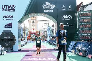 BIB: 
                            <button type="button" onclick="openModal(26364981)" class="btn btn-primary btn-sm float-right btn-popup" data-toggle="modal" data-target=".modal-high-quality">
                        <i class="fas fa-shopping-cart"></i> Add to Cart
                    </button>
                                            <button type="button" onclick="isThisMe(26364981, true)" class="btn btn-success btn-sm float-right btn-popup btn-isme hidden" data-toggle="tooltip" data-placement="bottom" title="นี่คือรูปของคุณใช่ไหม คลิกที่นี่เพื่อเอาเข้าอัลบั้ม">
                        <i class="fas fa-plus"></i> Add to album
                    </button>
                    <button type="button" onclick="isThisMe(26364981, false)" class="btn btn-warning btn-sm float-right btn-popup btn-isnotme hidden">
                        <i class="fas fa-ban"></i> Remove from album
                    </button>