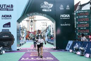 BIB: 
                            <button type="button" onclick="openModal(26365905)" class="btn btn-primary btn-sm float-right btn-popup" data-toggle="modal" data-target=".modal-high-quality">
                        <i class="fas fa-shopping-cart"></i> Add to Cart
                    </button>
                                            <button type="button" onclick="isThisMe(26365905, true)" class="btn btn-success btn-sm float-right btn-popup btn-isme hidden" data-toggle="tooltip" data-placement="bottom" title="นี่คือรูปของคุณใช่ไหม คลิกที่นี่เพื่อเอาเข้าอัลบั้ม">
                        <i class="fas fa-plus"></i> Add to album
                    </button>
                    <button type="button" onclick="isThisMe(26365905, false)" class="btn btn-warning btn-sm float-right btn-popup btn-isnotme hidden">
                        <i class="fas fa-ban"></i> Remove from album
                    </button>