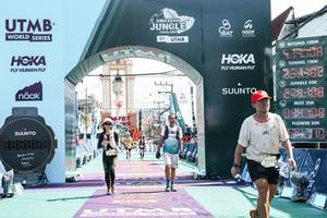 BIB: 
                            <button type="button" onclick="openModal(26365135)" class="btn btn-primary btn-sm float-right btn-popup" data-toggle="modal" data-target=".modal-high-quality">
                        <i class="fas fa-shopping-cart"></i> Add to Cart
                    </button>
                                            <button type="button" onclick="isThisMe(26365135, true)" class="btn btn-success btn-sm float-right btn-popup btn-isme hidden" data-toggle="tooltip" data-placement="bottom" title="นี่คือรูปของคุณใช่ไหม คลิกที่นี่เพื่อเอาเข้าอัลบั้ม">
                        <i class="fas fa-plus"></i> Add to album
                    </button>
                    <button type="button" onclick="isThisMe(26365135, false)" class="btn btn-warning btn-sm float-right btn-popup btn-isnotme hidden">
                        <i class="fas fa-ban"></i> Remove from album
                    </button>