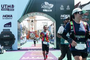 BIB: 
                            <button type="button" onclick="openModal(26366604)" class="btn btn-primary btn-sm float-right btn-popup" data-toggle="modal" data-target=".modal-high-quality">
                        <i class="fas fa-shopping-cart"></i> Add to Cart
                    </button>
                                            <button type="button" onclick="isThisMe(26366604, true)" class="btn btn-success btn-sm float-right btn-popup btn-isme hidden" data-toggle="tooltip" data-placement="bottom" title="นี่คือรูปของคุณใช่ไหม คลิกที่นี่เพื่อเอาเข้าอัลบั้ม">
                        <i class="fas fa-plus"></i> Add to album
                    </button>
                    <button type="button" onclick="isThisMe(26366604, false)" class="btn btn-warning btn-sm float-right btn-popup btn-isnotme hidden">
                        <i class="fas fa-ban"></i> Remove from album
                    </button>