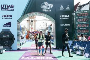 BIB: 
                            <button type="button" onclick="openModal(26366146)" class="btn btn-primary btn-sm float-right btn-popup" data-toggle="modal" data-target=".modal-high-quality">
                        <i class="fas fa-shopping-cart"></i> Add to Cart
                    </button>
                                            <button type="button" onclick="isThisMe(26366146, true)" class="btn btn-success btn-sm float-right btn-popup btn-isme hidden" data-toggle="tooltip" data-placement="bottom" title="นี่คือรูปของคุณใช่ไหม คลิกที่นี่เพื่อเอาเข้าอัลบั้ม">
                        <i class="fas fa-plus"></i> Add to album
                    </button>
                    <button type="button" onclick="isThisMe(26366146, false)" class="btn btn-warning btn-sm float-right btn-popup btn-isnotme hidden">
                        <i class="fas fa-ban"></i> Remove from album
                    </button>