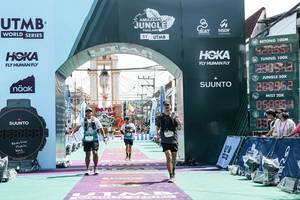 BIB: 
                            <button type="button" onclick="openModal(26366091)" class="btn btn-primary btn-sm float-right btn-popup" data-toggle="modal" data-target=".modal-high-quality">
                        <i class="fas fa-shopping-cart"></i> Add to Cart
                    </button>
                                            <button type="button" onclick="isThisMe(26366091, true)" class="btn btn-success btn-sm float-right btn-popup btn-isme hidden" data-toggle="tooltip" data-placement="bottom" title="นี่คือรูปของคุณใช่ไหม คลิกที่นี่เพื่อเอาเข้าอัลบั้ม">
                        <i class="fas fa-plus"></i> Add to album
                    </button>
                    <button type="button" onclick="isThisMe(26366091, false)" class="btn btn-warning btn-sm float-right btn-popup btn-isnotme hidden">
                        <i class="fas fa-ban"></i> Remove from album
                    </button>