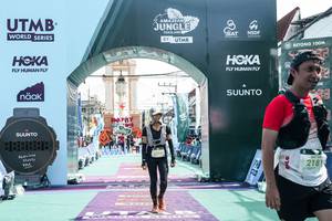 BIB: 
                            <button type="button" onclick="openModal(26364933)" class="btn btn-primary btn-sm float-right btn-popup" data-toggle="modal" data-target=".modal-high-quality">
                        <i class="fas fa-shopping-cart"></i> Add to Cart
                    </button>
                                            <button type="button" onclick="isThisMe(26364933, true)" class="btn btn-success btn-sm float-right btn-popup btn-isme hidden" data-toggle="tooltip" data-placement="bottom" title="นี่คือรูปของคุณใช่ไหม คลิกที่นี่เพื่อเอาเข้าอัลบั้ม">
                        <i class="fas fa-plus"></i> Add to album
                    </button>
                    <button type="button" onclick="isThisMe(26364933, false)" class="btn btn-warning btn-sm float-right btn-popup btn-isnotme hidden">
                        <i class="fas fa-ban"></i> Remove from album
                    </button>