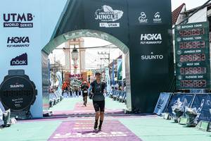 BIB: 
                            <button type="button" onclick="openModal(26368765)" class="btn btn-primary btn-sm float-right btn-popup" data-toggle="modal" data-target=".modal-high-quality">
                        <i class="fas fa-shopping-cart"></i> Add to Cart
                    </button>
                                            <button type="button" onclick="isThisMe(26368765, true)" class="btn btn-success btn-sm float-right btn-popup btn-isme hidden" data-toggle="tooltip" data-placement="bottom" title="นี่คือรูปของคุณใช่ไหม คลิกที่นี่เพื่อเอาเข้าอัลบั้ม">
                        <i class="fas fa-plus"></i> Add to album
                    </button>
                    <button type="button" onclick="isThisMe(26368765, false)" class="btn btn-warning btn-sm float-right btn-popup btn-isnotme hidden">
                        <i class="fas fa-ban"></i> Remove from album
                    </button>