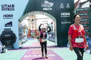 BIB: 
                            <button type="button" onclick="openModal(26369089)" class="btn btn-primary btn-sm float-right btn-popup" data-toggle="modal" data-target=".modal-high-quality">
                        <i class="fas fa-shopping-cart"></i> Add to Cart
                    </button>
                                            <button type="button" onclick="isThisMe(26369089, true)" class="btn btn-success btn-sm float-right btn-popup btn-isme hidden" data-toggle="tooltip" data-placement="bottom" title="นี่คือรูปของคุณใช่ไหม คลิกที่นี่เพื่อเอาเข้าอัลบั้ม">
                        <i class="fas fa-plus"></i> Add to album
                    </button>
                    <button type="button" onclick="isThisMe(26369089, false)" class="btn btn-warning btn-sm float-right btn-popup btn-isnotme hidden">
                        <i class="fas fa-ban"></i> Remove from album
                    </button>