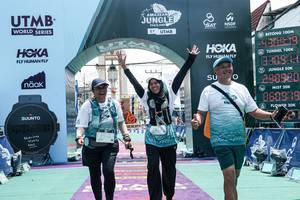 BIB: 
                            <button type="button" onclick="openModal(26369301)" class="btn btn-primary btn-sm float-right btn-popup" data-toggle="modal" data-target=".modal-high-quality">
                        <i class="fas fa-shopping-cart"></i> Add to Cart
                    </button>
                                            <button type="button" onclick="isThisMe(26369301, true)" class="btn btn-success btn-sm float-right btn-popup btn-isme hidden" data-toggle="tooltip" data-placement="bottom" title="นี่คือรูปของคุณใช่ไหม คลิกที่นี่เพื่อเอาเข้าอัลบั้ม">
                        <i class="fas fa-plus"></i> Add to album
                    </button>
                    <button type="button" onclick="isThisMe(26369301, false)" class="btn btn-warning btn-sm float-right btn-popup btn-isnotme hidden">
                        <i class="fas fa-ban"></i> Remove from album
                    </button>