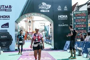 BIB: 
                            <button type="button" onclick="openModal(26367644)" class="btn btn-primary btn-sm float-right btn-popup" data-toggle="modal" data-target=".modal-high-quality">
                        <i class="fas fa-shopping-cart"></i> Add to Cart
                    </button>
                                            <button type="button" onclick="isThisMe(26367644, true)" class="btn btn-success btn-sm float-right btn-popup btn-isme hidden" data-toggle="tooltip" data-placement="bottom" title="นี่คือรูปของคุณใช่ไหม คลิกที่นี่เพื่อเอาเข้าอัลบั้ม">
                        <i class="fas fa-plus"></i> Add to album
                    </button>
                    <button type="button" onclick="isThisMe(26367644, false)" class="btn btn-warning btn-sm float-right btn-popup btn-isnotme hidden">
                        <i class="fas fa-ban"></i> Remove from album
                    </button>