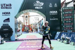 BIB: 
                            <button type="button" onclick="openModal(26368810)" class="btn btn-primary btn-sm float-right btn-popup" data-toggle="modal" data-target=".modal-high-quality">
                        <i class="fas fa-shopping-cart"></i> Add to Cart
                    </button>
                                            <button type="button" onclick="isThisMe(26368810, true)" class="btn btn-success btn-sm float-right btn-popup btn-isme hidden" data-toggle="tooltip" data-placement="bottom" title="นี่คือรูปของคุณใช่ไหม คลิกที่นี่เพื่อเอาเข้าอัลบั้ม">
                        <i class="fas fa-plus"></i> Add to album
                    </button>
                    <button type="button" onclick="isThisMe(26368810, false)" class="btn btn-warning btn-sm float-right btn-popup btn-isnotme hidden">
                        <i class="fas fa-ban"></i> Remove from album
                    </button>