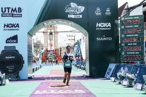 BIB: 
                            <button type="button" onclick="openModal(26367797)" class="btn btn-primary btn-sm float-right btn-popup" data-toggle="modal" data-target=".modal-high-quality">
                        <i class="fas fa-shopping-cart"></i> Add to Cart
                    </button>
                                            <button type="button" onclick="isThisMe(26367797, true)" class="btn btn-success btn-sm float-right btn-popup btn-isme hidden" data-toggle="tooltip" data-placement="bottom" title="นี่คือรูปของคุณใช่ไหม คลิกที่นี่เพื่อเอาเข้าอัลบั้ม">
                        <i class="fas fa-plus"></i> Add to album
                    </button>
                    <button type="button" onclick="isThisMe(26367797, false)" class="btn btn-warning btn-sm float-right btn-popup btn-isnotme hidden">
                        <i class="fas fa-ban"></i> Remove from album
                    </button>