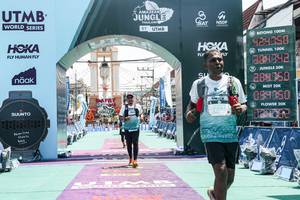 BIB: 
                            <button type="button" onclick="openModal(26368401)" class="btn btn-primary btn-sm float-right btn-popup" data-toggle="modal" data-target=".modal-high-quality">
                        <i class="fas fa-shopping-cart"></i> Add to Cart
                    </button>
                                            <button type="button" onclick="isThisMe(26368401, true)" class="btn btn-success btn-sm float-right btn-popup btn-isme hidden" data-toggle="tooltip" data-placement="bottom" title="นี่คือรูปของคุณใช่ไหม คลิกที่นี่เพื่อเอาเข้าอัลบั้ม">
                        <i class="fas fa-plus"></i> Add to album
                    </button>
                    <button type="button" onclick="isThisMe(26368401, false)" class="btn btn-warning btn-sm float-right btn-popup btn-isnotme hidden">
                        <i class="fas fa-ban"></i> Remove from album
                    </button>