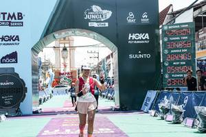 BIB: 
                            <button type="button" onclick="openModal(26368221)" class="btn btn-primary btn-sm float-right btn-popup" data-toggle="modal" data-target=".modal-high-quality">
                        <i class="fas fa-shopping-cart"></i> Add to Cart
                    </button>
                                            <button type="button" onclick="isThisMe(26368221, true)" class="btn btn-success btn-sm float-right btn-popup btn-isme hidden" data-toggle="tooltip" data-placement="bottom" title="นี่คือรูปของคุณใช่ไหม คลิกที่นี่เพื่อเอาเข้าอัลบั้ม">
                        <i class="fas fa-plus"></i> Add to album
                    </button>
                    <button type="button" onclick="isThisMe(26368221, false)" class="btn btn-warning btn-sm float-right btn-popup btn-isnotme hidden">
                        <i class="fas fa-ban"></i> Remove from album
                    </button>