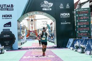 BIB: 
                            <button type="button" onclick="openModal(26369077)" class="btn btn-primary btn-sm float-right btn-popup" data-toggle="modal" data-target=".modal-high-quality">
                        <i class="fas fa-shopping-cart"></i> Add to Cart
                    </button>
                                            <button type="button" onclick="isThisMe(26369077, true)" class="btn btn-success btn-sm float-right btn-popup btn-isme hidden" data-toggle="tooltip" data-placement="bottom" title="นี่คือรูปของคุณใช่ไหม คลิกที่นี่เพื่อเอาเข้าอัลบั้ม">
                        <i class="fas fa-plus"></i> Add to album
                    </button>
                    <button type="button" onclick="isThisMe(26369077, false)" class="btn btn-warning btn-sm float-right btn-popup btn-isnotme hidden">
                        <i class="fas fa-ban"></i> Remove from album
                    </button>