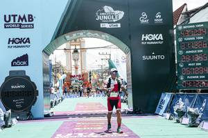 BIB: 
                            <button type="button" onclick="openModal(26369393)" class="btn btn-primary btn-sm float-right btn-popup" data-toggle="modal" data-target=".modal-high-quality">
                        <i class="fas fa-shopping-cart"></i> Add to Cart
                    </button>
                                            <button type="button" onclick="isThisMe(26369393, true)" class="btn btn-success btn-sm float-right btn-popup btn-isme hidden" data-toggle="tooltip" data-placement="bottom" title="นี่คือรูปของคุณใช่ไหม คลิกที่นี่เพื่อเอาเข้าอัลบั้ม">
                        <i class="fas fa-plus"></i> Add to album
                    </button>
                    <button type="button" onclick="isThisMe(26369393, false)" class="btn btn-warning btn-sm float-right btn-popup btn-isnotme hidden">
                        <i class="fas fa-ban"></i> Remove from album
                    </button>