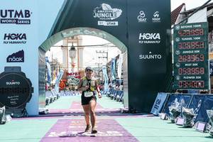 BIB: 
                            <button type="button" onclick="openModal(26368046)" class="btn btn-primary btn-sm float-right btn-popup" data-toggle="modal" data-target=".modal-high-quality">
                        <i class="fas fa-shopping-cart"></i> Add to Cart
                    </button>
                                            <button type="button" onclick="isThisMe(26368046, true)" class="btn btn-success btn-sm float-right btn-popup btn-isme hidden" data-toggle="tooltip" data-placement="bottom" title="นี่คือรูปของคุณใช่ไหม คลิกที่นี่เพื่อเอาเข้าอัลบั้ม">
                        <i class="fas fa-plus"></i> Add to album
                    </button>
                    <button type="button" onclick="isThisMe(26368046, false)" class="btn btn-warning btn-sm float-right btn-popup btn-isnotme hidden">
                        <i class="fas fa-ban"></i> Remove from album
                    </button>