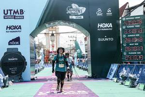 BIB: 
                            <button type="button" onclick="openModal(26369310)" class="btn btn-primary btn-sm float-right btn-popup" data-toggle="modal" data-target=".modal-high-quality">
                        <i class="fas fa-shopping-cart"></i> Add to Cart
                    </button>
                                            <button type="button" onclick="isThisMe(26369310, true)" class="btn btn-success btn-sm float-right btn-popup btn-isme hidden" data-toggle="tooltip" data-placement="bottom" title="นี่คือรูปของคุณใช่ไหม คลิกที่นี่เพื่อเอาเข้าอัลบั้ม">
                        <i class="fas fa-plus"></i> Add to album
                    </button>
                    <button type="button" onclick="isThisMe(26369310, false)" class="btn btn-warning btn-sm float-right btn-popup btn-isnotme hidden">
                        <i class="fas fa-ban"></i> Remove from album
                    </button>