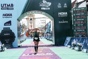 BIB: 
                            <button type="button" onclick="openModal(26368932)" class="btn btn-primary btn-sm float-right btn-popup" data-toggle="modal" data-target=".modal-high-quality">
                        <i class="fas fa-shopping-cart"></i> Add to Cart
                    </button>
                                            <button type="button" onclick="isThisMe(26368932, true)" class="btn btn-success btn-sm float-right btn-popup btn-isme hidden" data-toggle="tooltip" data-placement="bottom" title="นี่คือรูปของคุณใช่ไหม คลิกที่นี่เพื่อเอาเข้าอัลบั้ม">
                        <i class="fas fa-plus"></i> Add to album
                    </button>
                    <button type="button" onclick="isThisMe(26368932, false)" class="btn btn-warning btn-sm float-right btn-popup btn-isnotme hidden">
                        <i class="fas fa-ban"></i> Remove from album
                    </button>