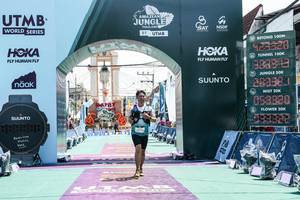 BIB: 
                            <button type="button" onclick="openModal(26367799)" class="btn btn-primary btn-sm float-right btn-popup" data-toggle="modal" data-target=".modal-high-quality">
                        <i class="fas fa-shopping-cart"></i> Add to Cart
                    </button>
                                            <button type="button" onclick="isThisMe(26367799, true)" class="btn btn-success btn-sm float-right btn-popup btn-isme hidden" data-toggle="tooltip" data-placement="bottom" title="นี่คือรูปของคุณใช่ไหม คลิกที่นี่เพื่อเอาเข้าอัลบั้ม">
                        <i class="fas fa-plus"></i> Add to album
                    </button>
                    <button type="button" onclick="isThisMe(26367799, false)" class="btn btn-warning btn-sm float-right btn-popup btn-isnotme hidden">
                        <i class="fas fa-ban"></i> Remove from album
                    </button>