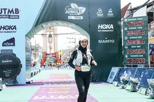 BIB: 
                            <button type="button" onclick="openModal(26368452)" class="btn btn-primary btn-sm float-right btn-popup" data-toggle="modal" data-target=".modal-high-quality">
                        <i class="fas fa-shopping-cart"></i> Add to Cart
                    </button>
                                            <button type="button" onclick="isThisMe(26368452, true)" class="btn btn-success btn-sm float-right btn-popup btn-isme hidden" data-toggle="tooltip" data-placement="bottom" title="นี่คือรูปของคุณใช่ไหม คลิกที่นี่เพื่อเอาเข้าอัลบั้ม">
                        <i class="fas fa-plus"></i> Add to album
                    </button>
                    <button type="button" onclick="isThisMe(26368452, false)" class="btn btn-warning btn-sm float-right btn-popup btn-isnotme hidden">
                        <i class="fas fa-ban"></i> Remove from album
                    </button>