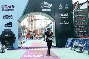 BIB: 
                            <button type="button" onclick="openModal(26368760)" class="btn btn-primary btn-sm float-right btn-popup" data-toggle="modal" data-target=".modal-high-quality">
                        <i class="fas fa-shopping-cart"></i> Add to Cart
                    </button>
                                            <button type="button" onclick="isThisMe(26368760, true)" class="btn btn-success btn-sm float-right btn-popup btn-isme hidden" data-toggle="tooltip" data-placement="bottom" title="นี่คือรูปของคุณใช่ไหม คลิกที่นี่เพื่อเอาเข้าอัลบั้ม">
                        <i class="fas fa-plus"></i> Add to album
                    </button>
                    <button type="button" onclick="isThisMe(26368760, false)" class="btn btn-warning btn-sm float-right btn-popup btn-isnotme hidden">
                        <i class="fas fa-ban"></i> Remove from album
                    </button>