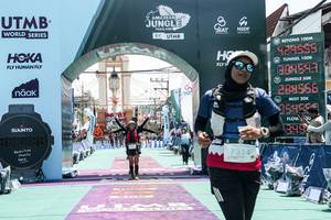 BIB: 
                            <button type="button" onclick="openModal(26368303)" class="btn btn-primary btn-sm float-right btn-popup" data-toggle="modal" data-target=".modal-high-quality">
                        <i class="fas fa-shopping-cart"></i> Add to Cart
                    </button>
                                            <button type="button" onclick="isThisMe(26368303, true)" class="btn btn-success btn-sm float-right btn-popup btn-isme hidden" data-toggle="tooltip" data-placement="bottom" title="นี่คือรูปของคุณใช่ไหม คลิกที่นี่เพื่อเอาเข้าอัลบั้ม">
                        <i class="fas fa-plus"></i> Add to album
                    </button>
                    <button type="button" onclick="isThisMe(26368303, false)" class="btn btn-warning btn-sm float-right btn-popup btn-isnotme hidden">
                        <i class="fas fa-ban"></i> Remove from album
                    </button>